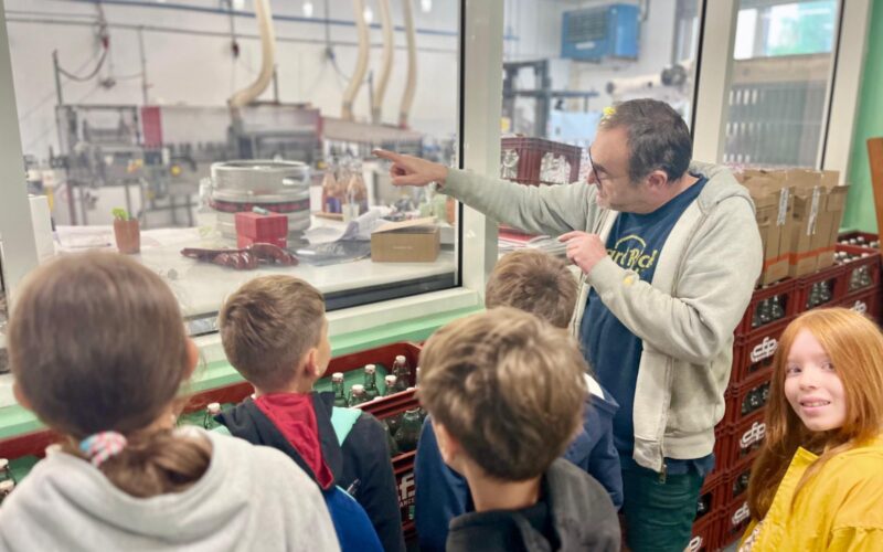 séjour nature Ariège activités sportives jeunes Ariège vacances aventure Occitanie canyoning rafting Ariège