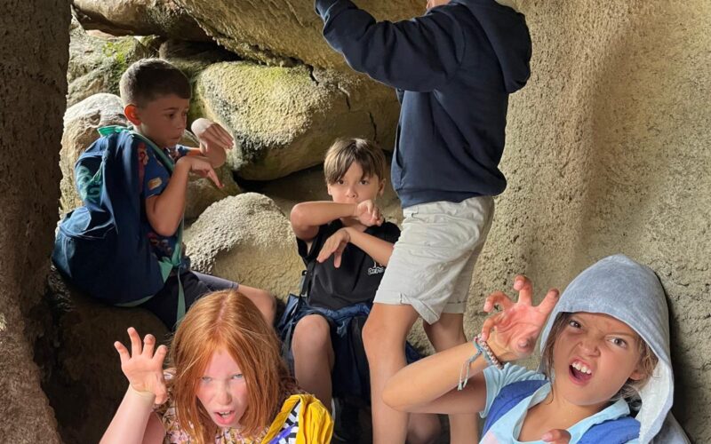 séjour nature Ariège activités sportives jeunes Ariège vacances aventure Occitanie canyoning rafting Ariège