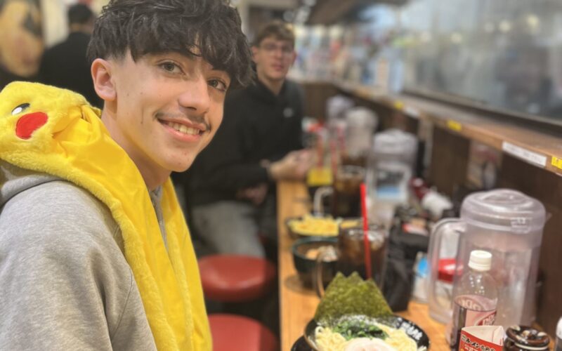 voyage au Japon entre tradition et modernité, Tokyo, Mont Fuji, Kamakura, quartiers de Tokyo, Japon futuriste, culture japonaise, ramen, gastronomie japonaise