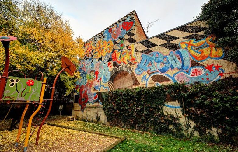 séjour arts urbains à Toulouse ateliers hip-hop jeunes Toulouse séjour street art Occitanie stage créatif adolescents Toulouse cultures urbaines jeunes