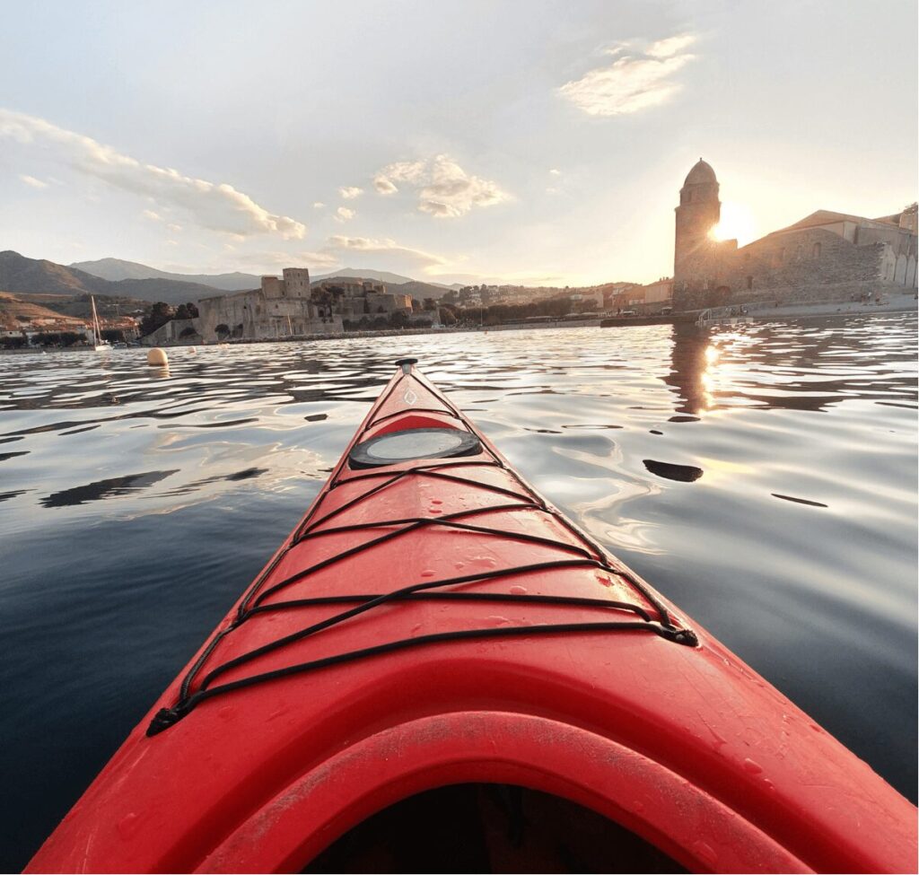 Kayak en face de Collioure